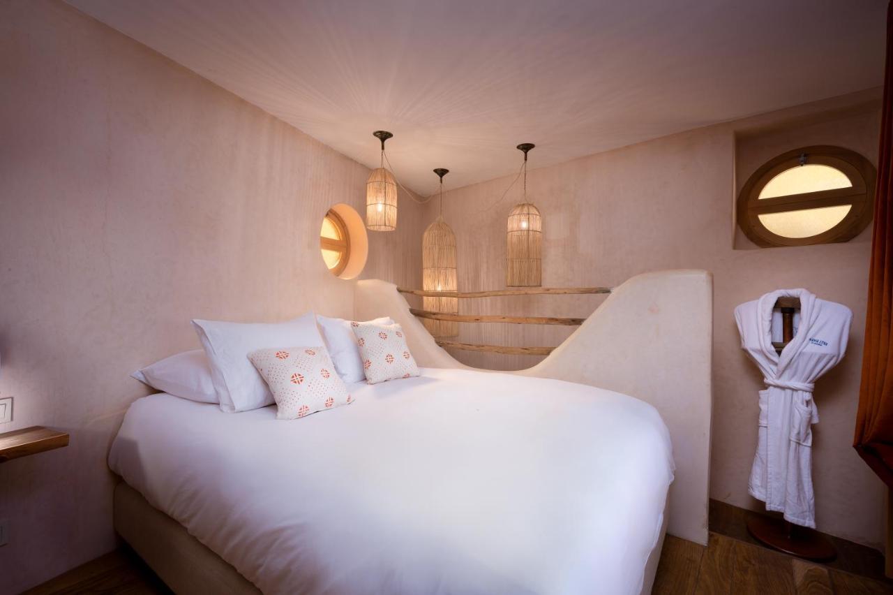 Mama Lova Hotel, Riad, Restaurant & Spa Szavíra Kültér fotó