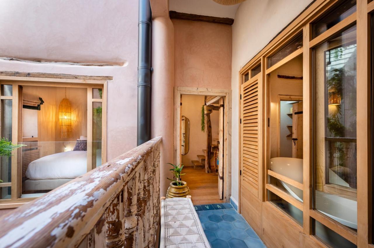 Mama Lova Hotel, Riad, Restaurant & Spa Szavíra Kültér fotó