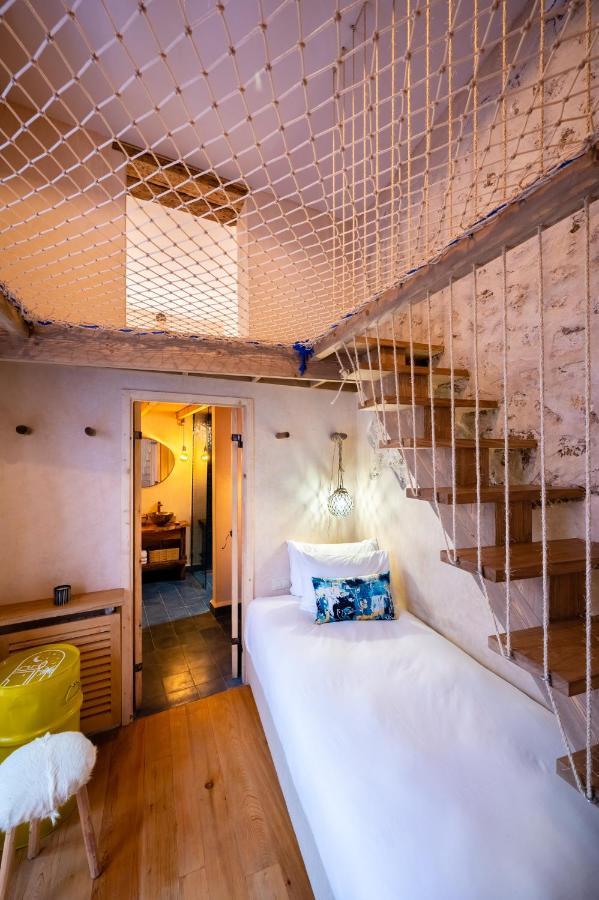 Mama Lova Hotel, Riad, Restaurant & Spa Szavíra Kültér fotó
