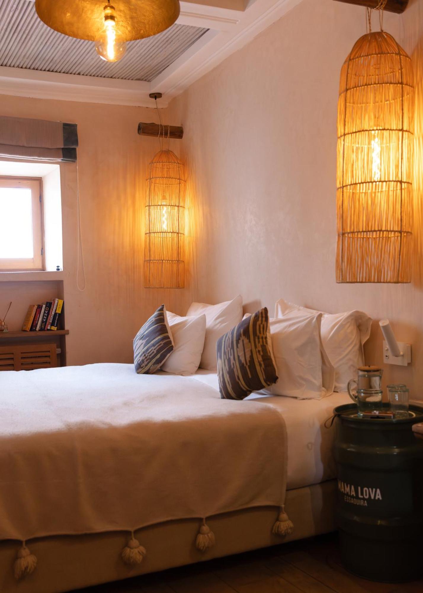 Mama Lova Hotel, Riad, Restaurant & Spa Szavíra Kültér fotó