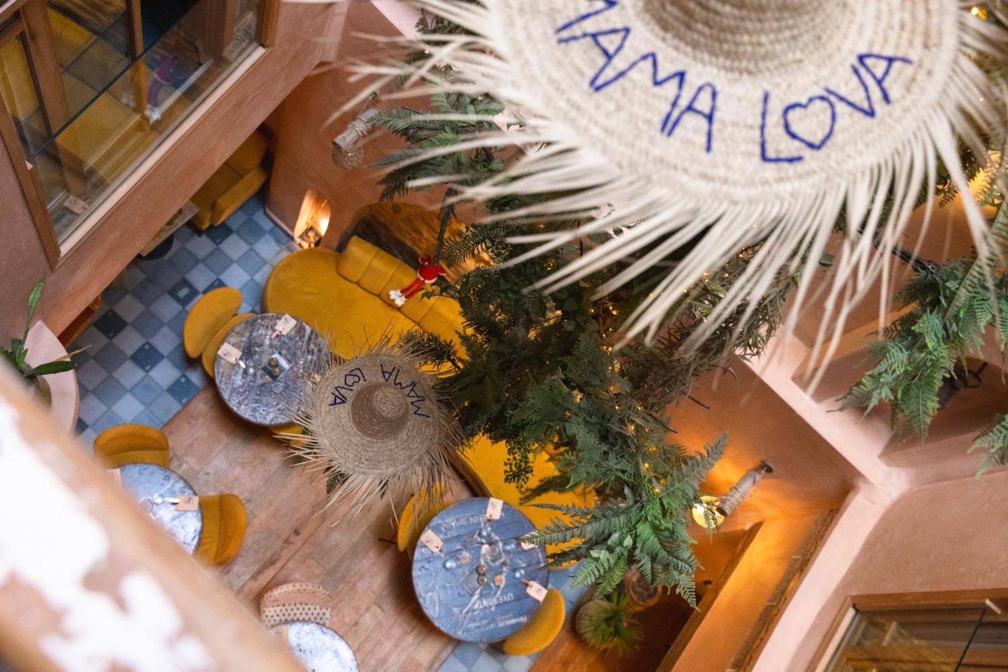 Mama Lova Hotel, Riad, Restaurant & Spa Szavíra Kültér fotó